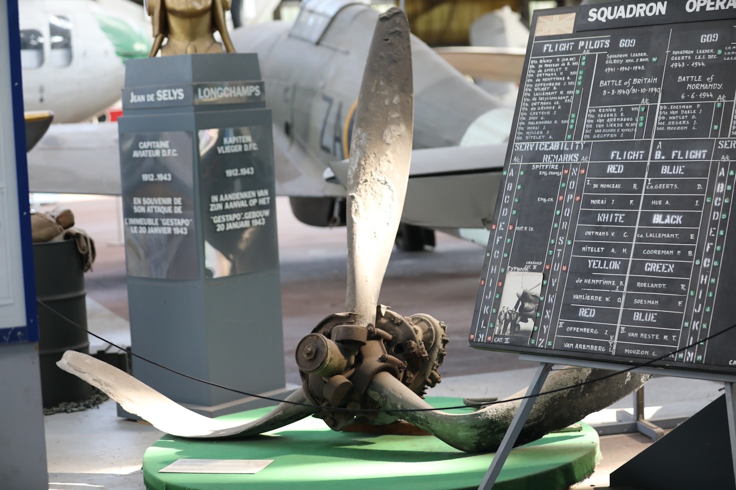 How to Choose the Perfect Plaque for a Service Member
